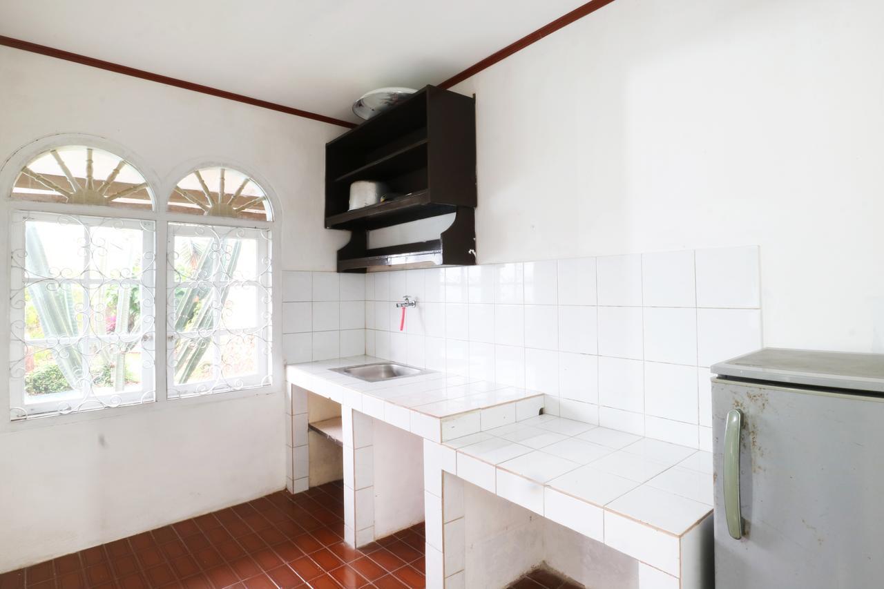 Villa Madani Paragajen Bagian luar foto